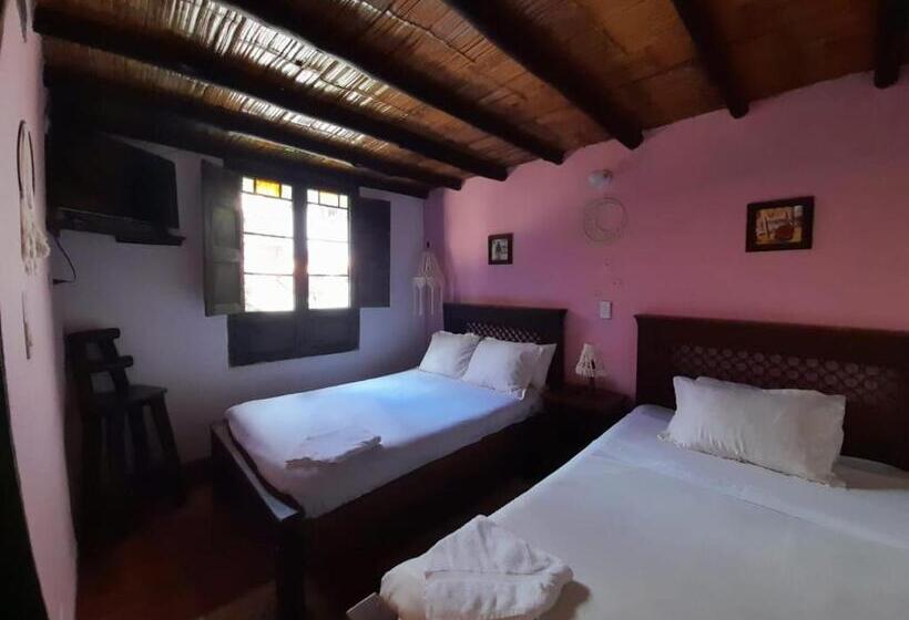 ベーシックトリプルルーム, Boutique La Cueva De La Luna, El Arte Se Hace Descanso