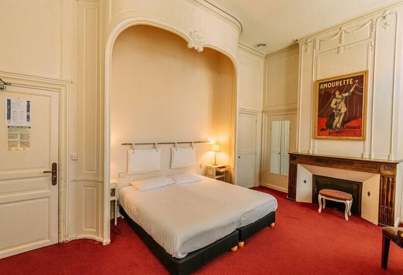 舒适型房间, Les Trois Lys