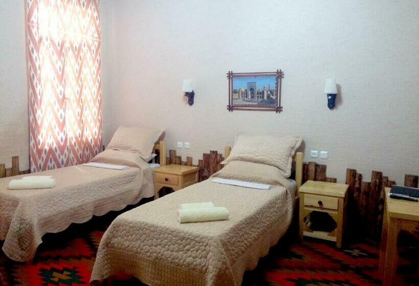 اتاق استاندارد, Qosha Darvoza