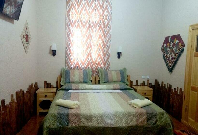 اتاق استاندارد, Qosha Darvoza