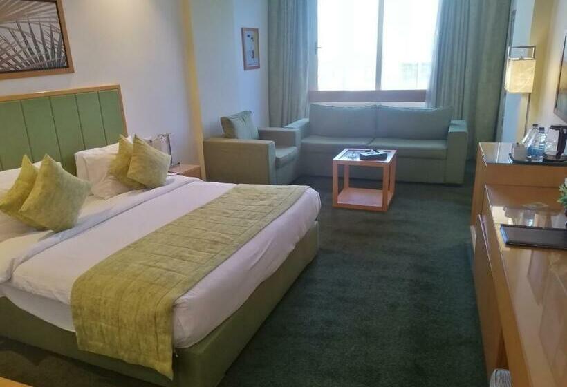 プールの見えるデラックスルーム, Tolip El Narges