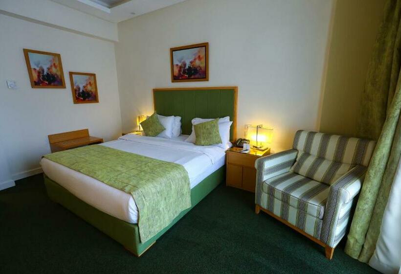 プールビュースタンダードルーム, Tolip El Narges