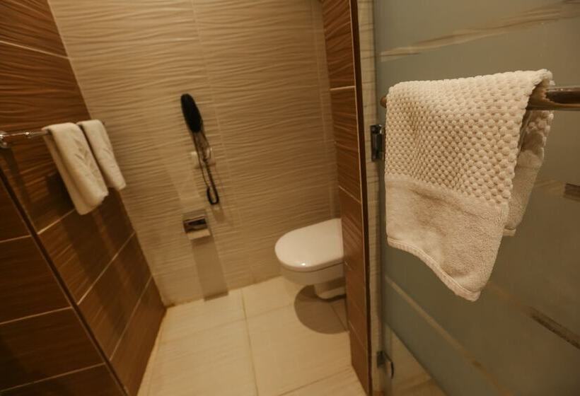 ジュニアスイート, Tolip El Narges