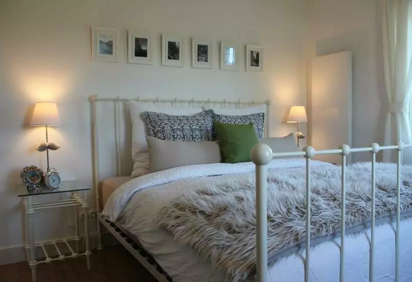 スタンダードルーム, Rosenhill B&b