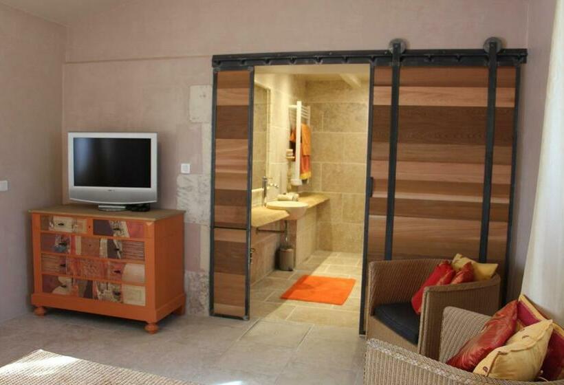 Номер Стандарт Адаптированный для Инвалидов, Sous Les Platanes B&b