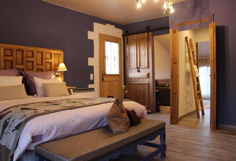 Полулюкс Вид на Бассейн, Sous Les Platanes B&b