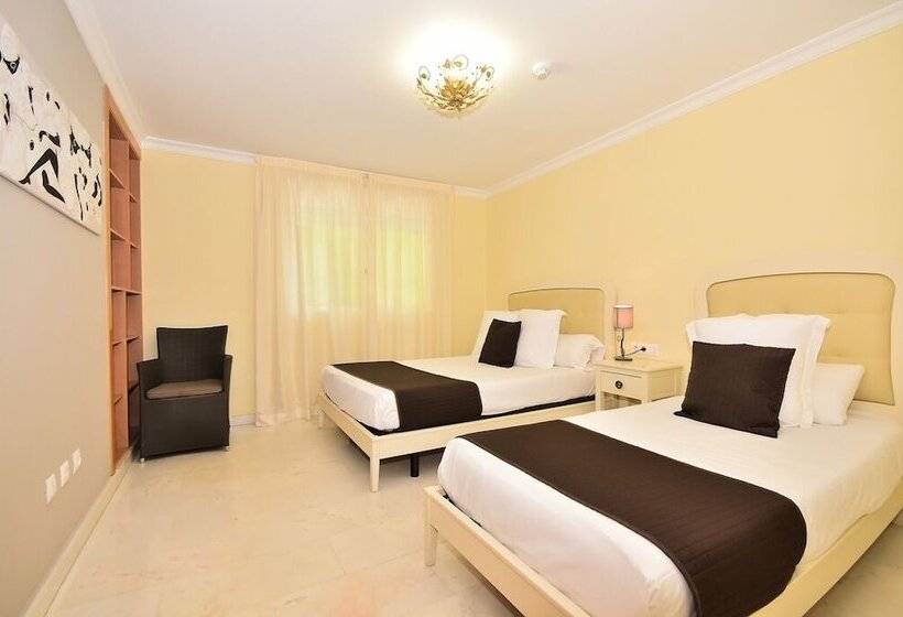 آپارتمان 4 خوابه, Aparthotel Ola Blanca