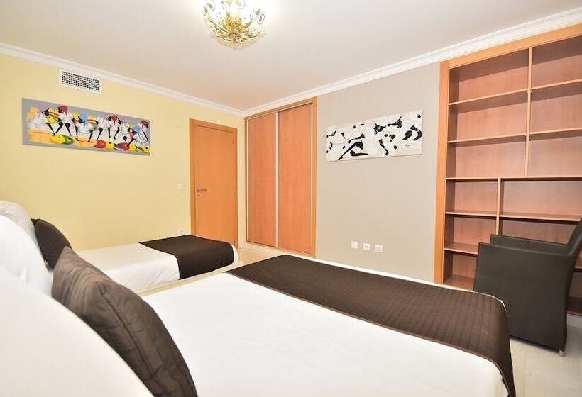 آپارتمان 4 خوابه, Aparthotel Ola Blanca