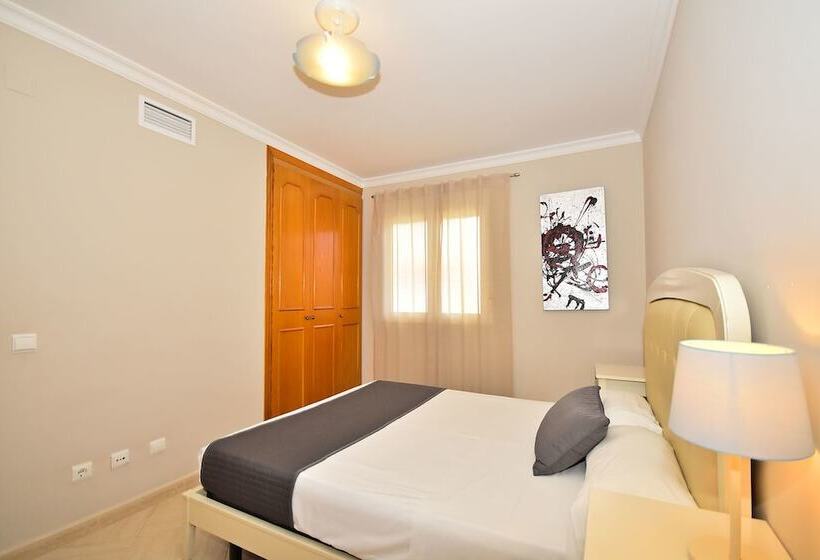 آپارتمان سوپریور 3 خوابه, Aparthotel Ola Blanca