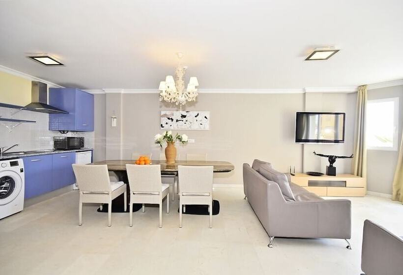 آپارتمان 4 خوابه, Aparthotel Ola Blanca