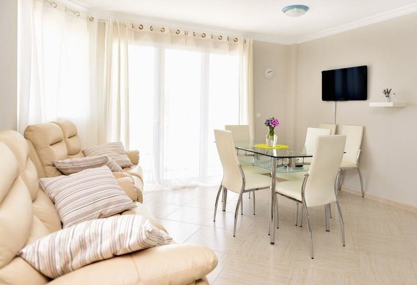 آپارتمان سوپریور 3 خوابه, Aparthotel Ola Blanca