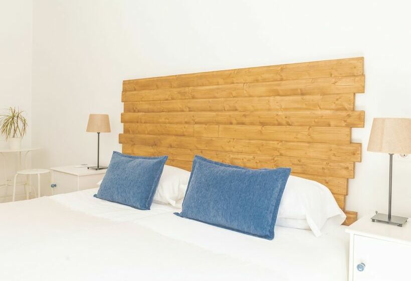 اتاق استاندارد با سرویس بهداشتی مشترک, Dulces Dreams Boutique