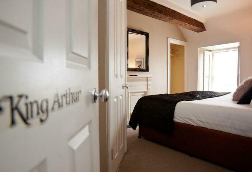 标准间, 7 Boutique