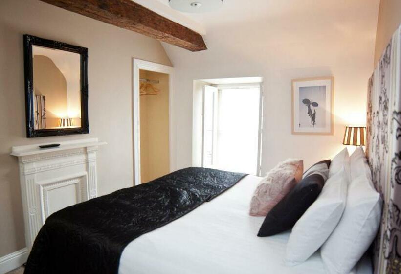 标准间, 7 Boutique