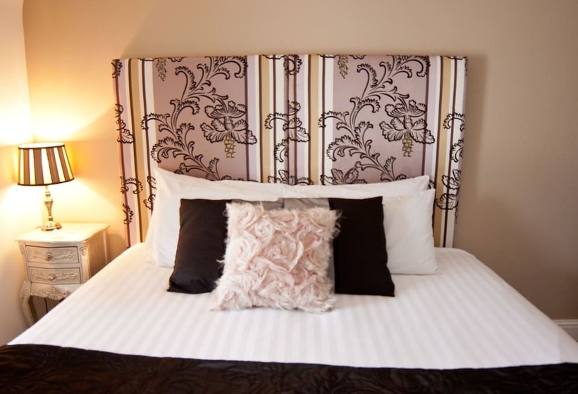 标准间, 7 Boutique