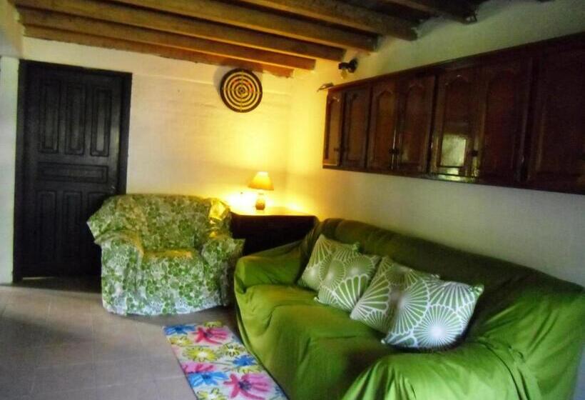 3 Schlafzimmer Apartment, Casa De Piedra