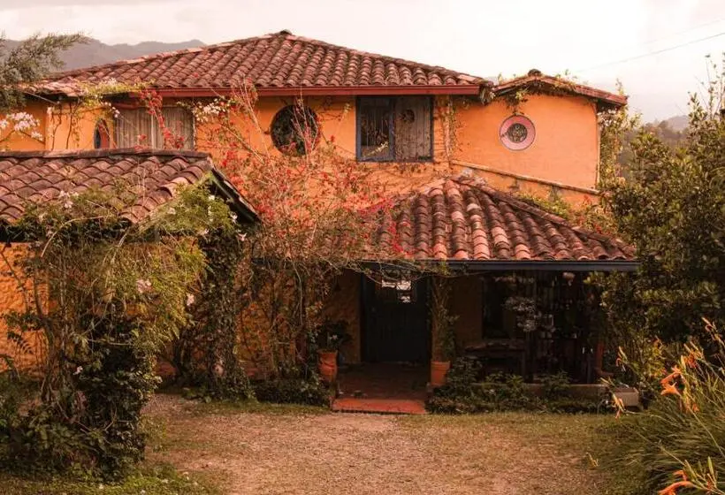 Standard Kolmen Hengen Huone, Casa Encuentro Ecolodge