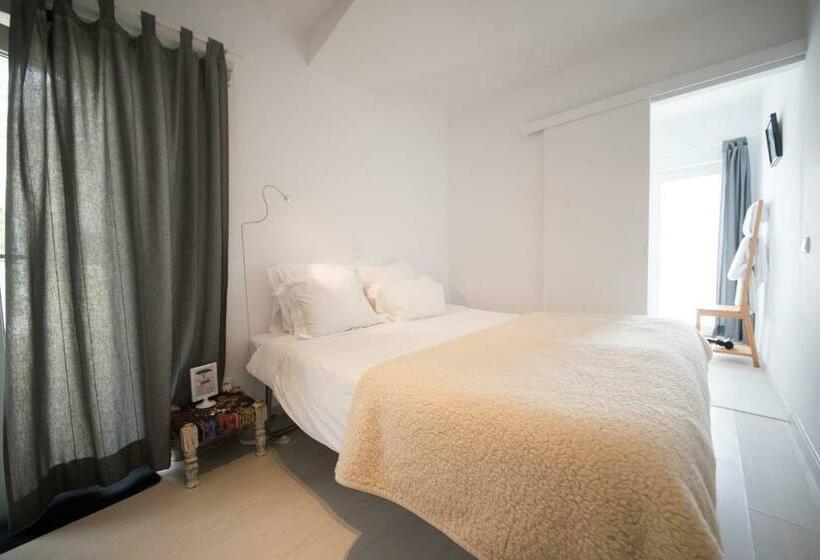 스탠다드 룸, Casal Do Frade