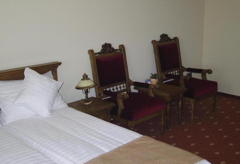 标准间, Castel Royal