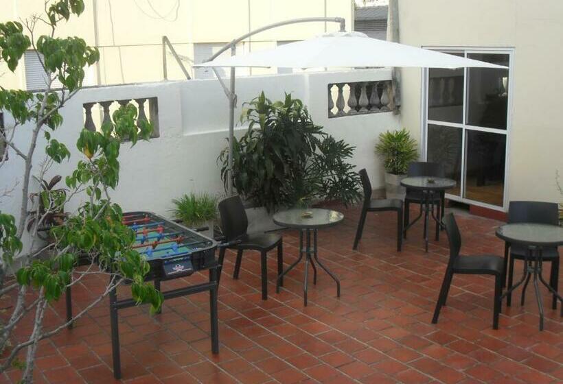 تختخواب در اتاق مشترک, Che Argentina Hostel Suites