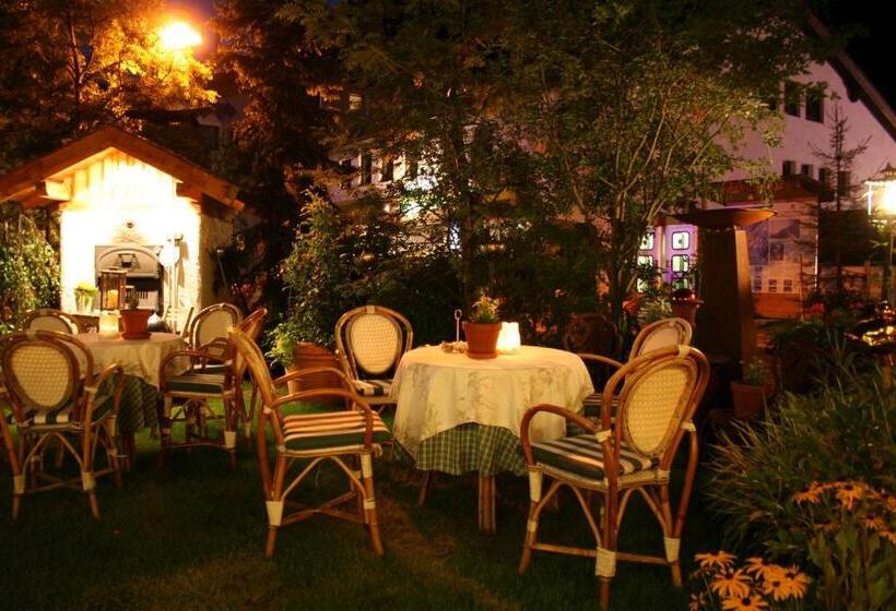 Номер Стандарт, Bei Max Hotel Garni Kirchenwirt