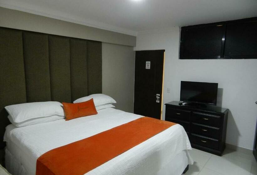 اتاق استاندارد, La Colonia