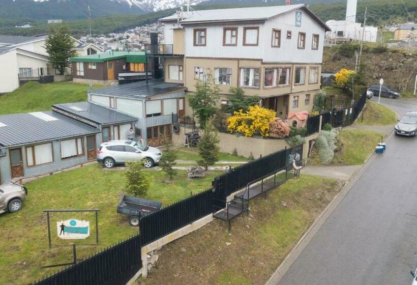 标准间, Hosteria Sloggett