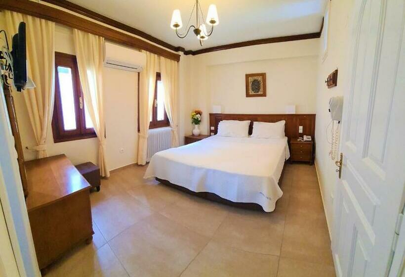 חדר סטודיו סטנדרד, Kastro