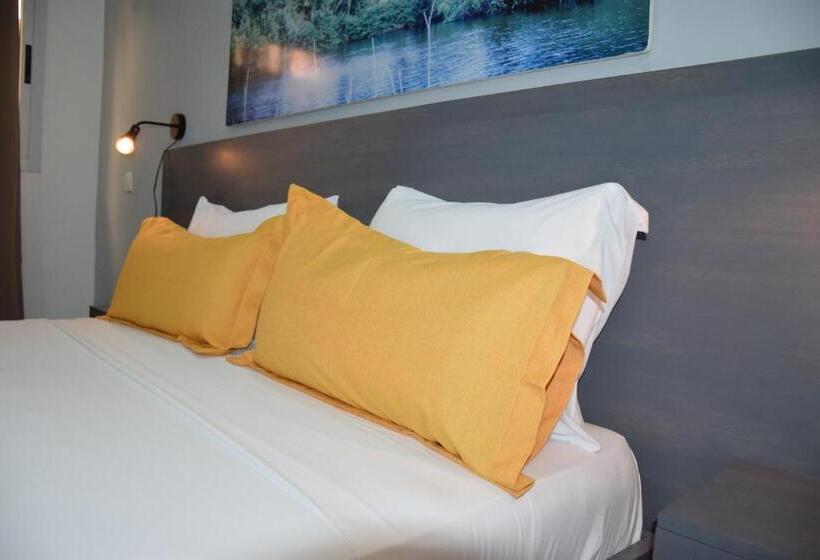 اتاق سوپریور با تخت بزرگ, Le Marly