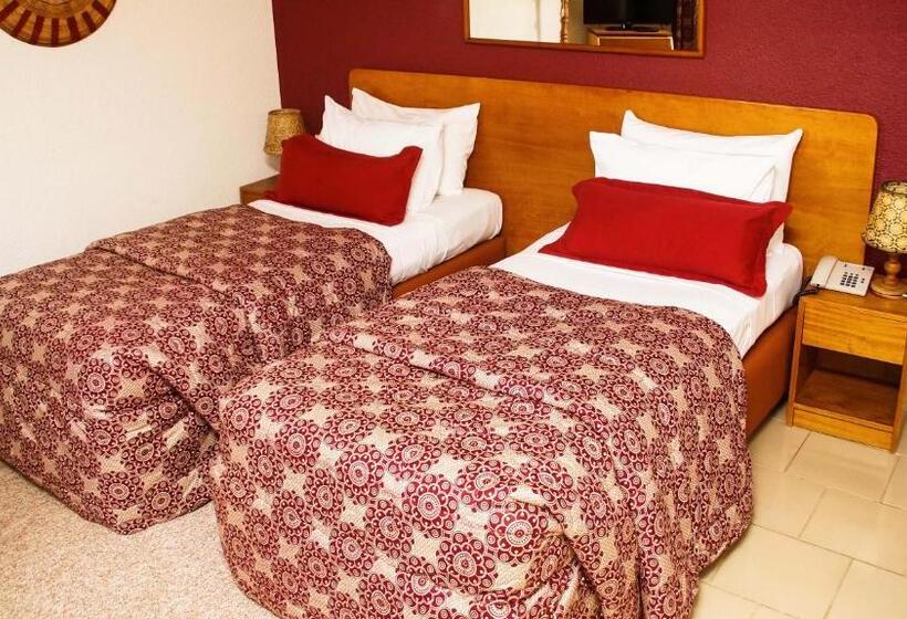 اتاق استاندارد, Le Marly