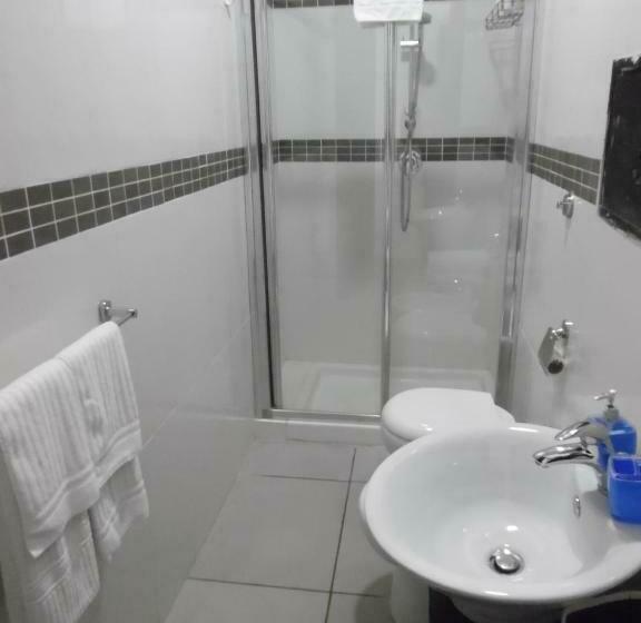 اتاق استاندارد, Megaride Santa Lucia