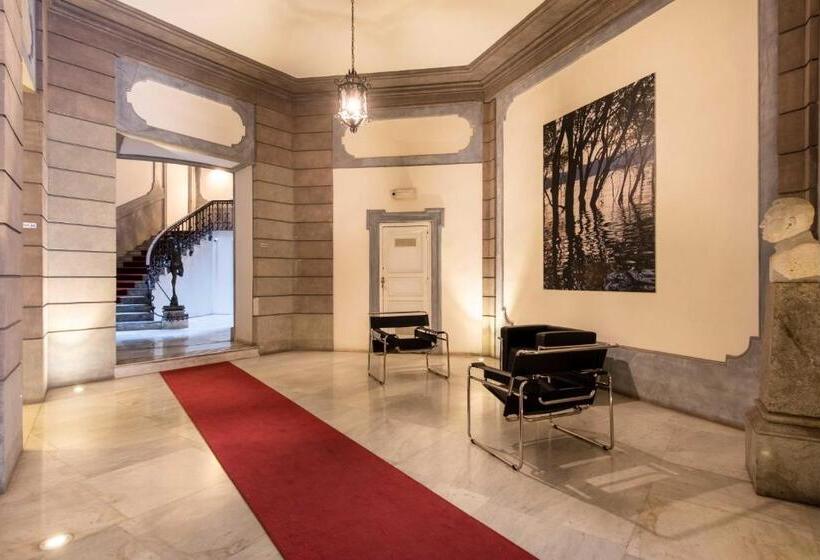 اتاق لوکس با بالکن, Moncada Suites & Apartments