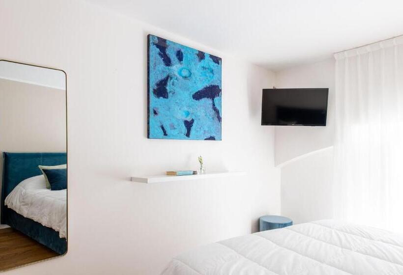 Номер Стандарт, Moncada Suites & Apartments