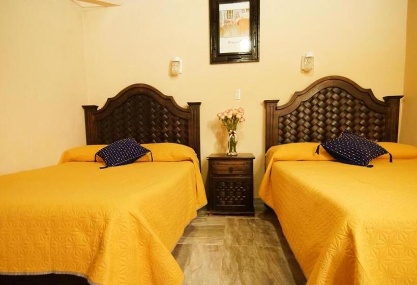 스탠다드 룸, Palacio De Moctezuma