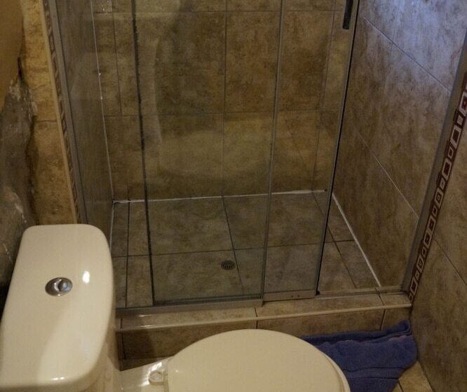 Standardzimmer, Pirwa Backpackers Colonial