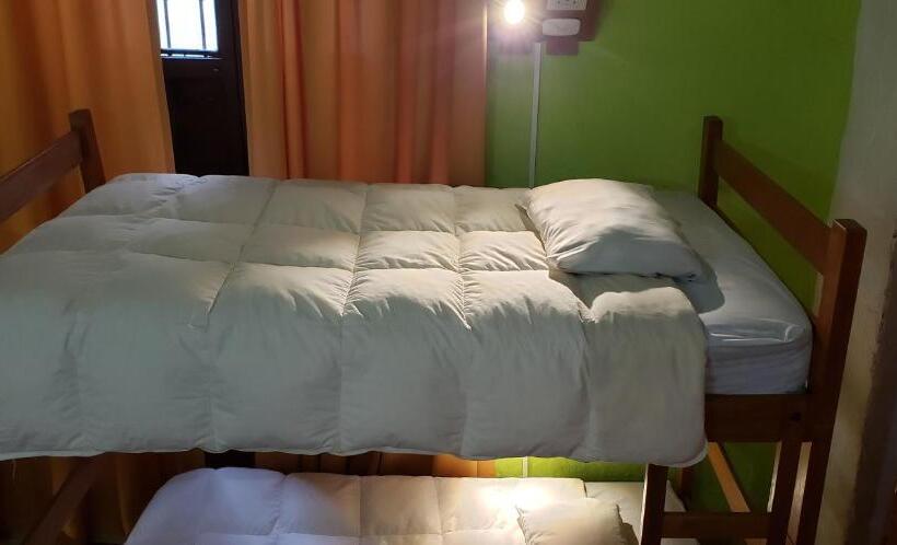 Geteiltes Mehrbettzimmer, Pirwa Backpackers Colonial