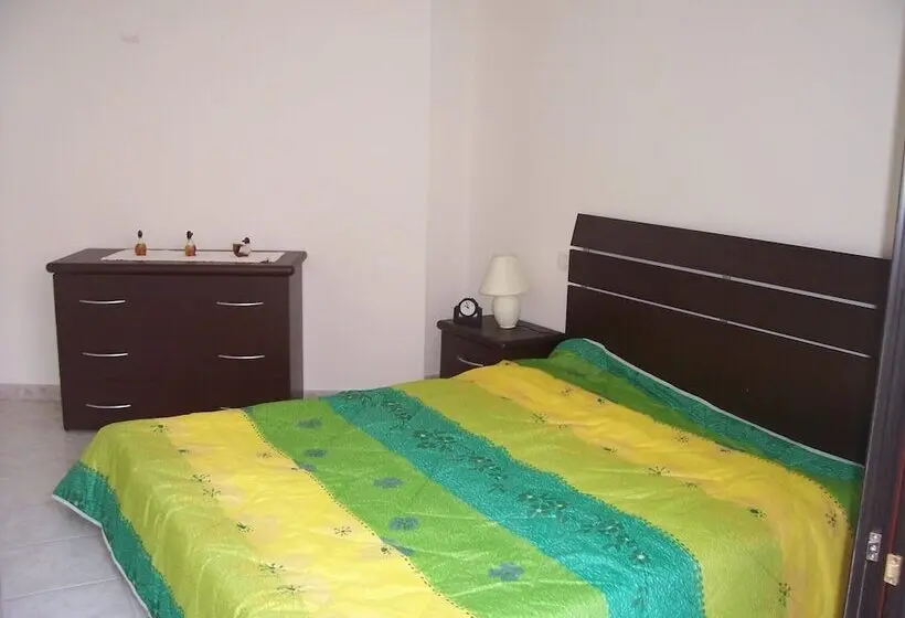 Huoneisto 1 Makuuhuone, Residence L'ancora
