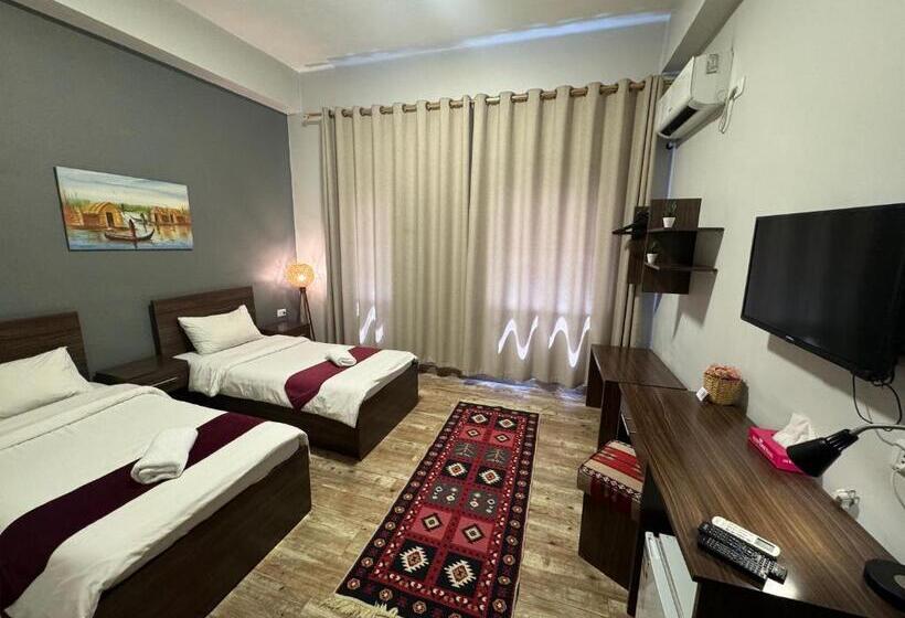 اتاق استاندارد, The Sydney