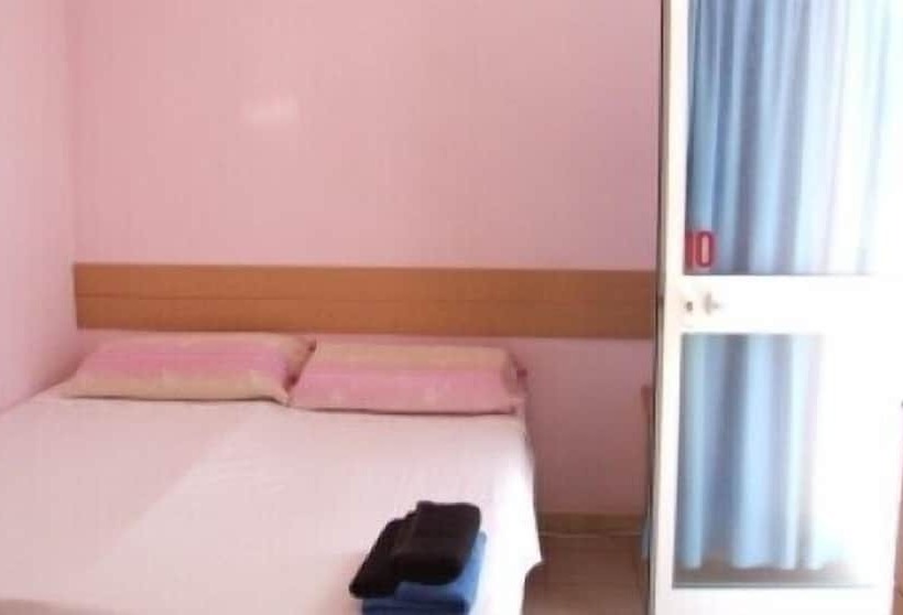 Habitació Estàndard, Terranova