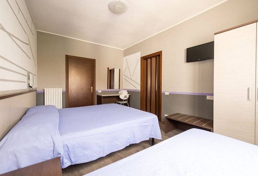 Habitació Quàdruple Estàndard, Terranova