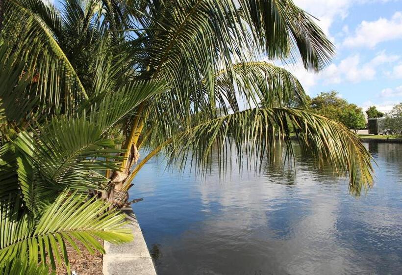 标准间, The Cabanas Guesthouse & Spa Gay Resort Catering To Gay Men