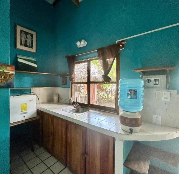 Студио Стандарт Вид на Сад, The Sea Garden House