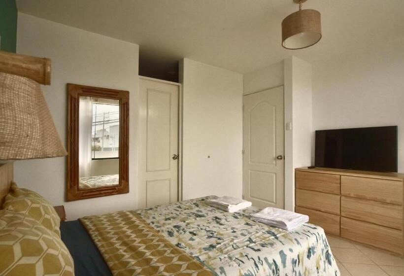 غرفة ديلوكس, Bravo Surf Camp