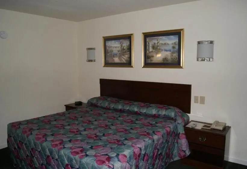 キングサイズベッドのデラックスルーム, American Inn And Suites