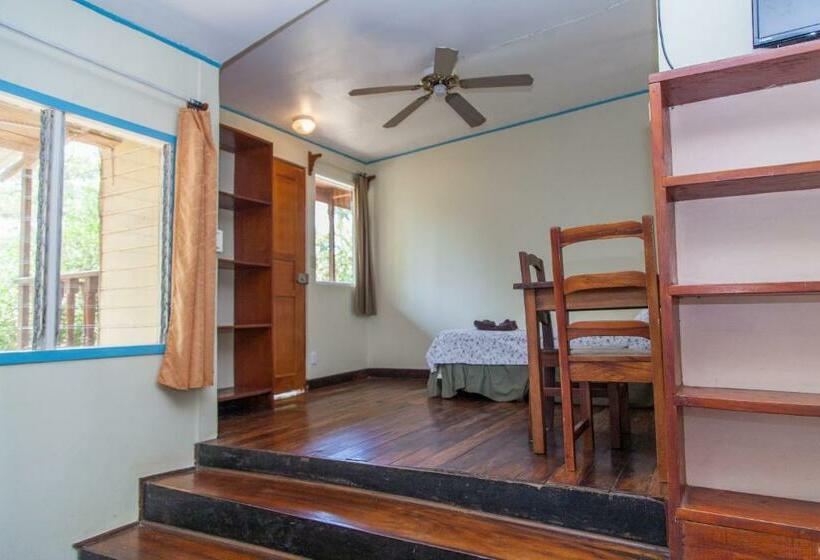 패밀리 룸, Rustic Beach Front Hotel Brasilito