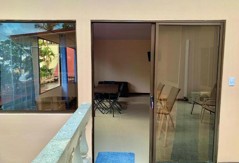 바다 전망 스탠다드 방갈로, Beachfront Vista Hermosa