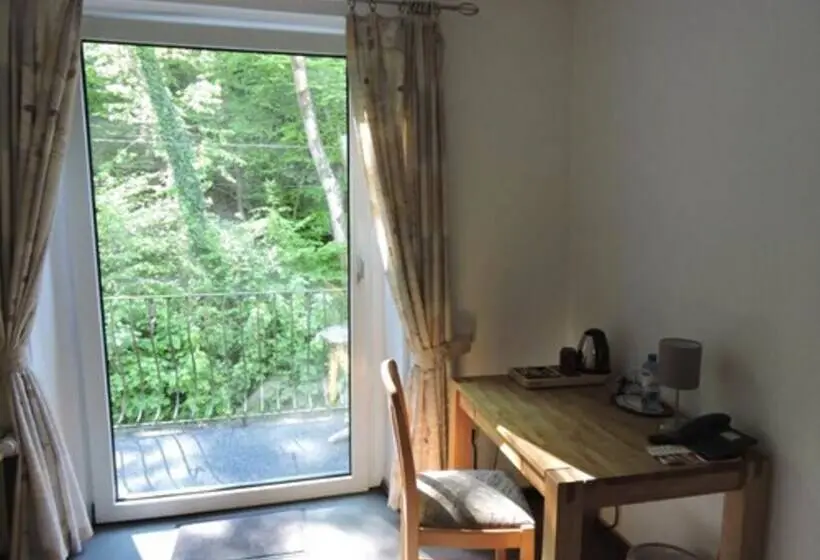 スタンダードシングルルーム, Bergische Schweiz