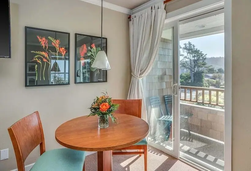 スーペリアールーム, Cannon Beach Hotel Collection