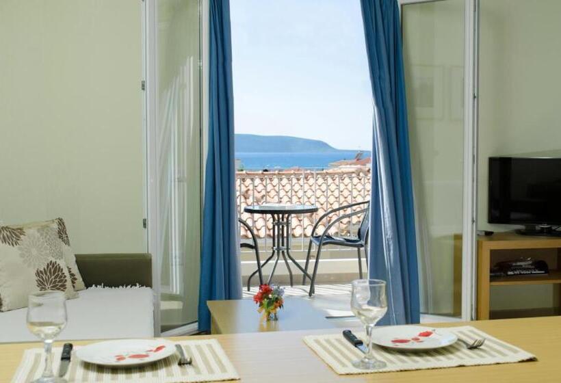 주니어 스위트 바다 전망, Estia