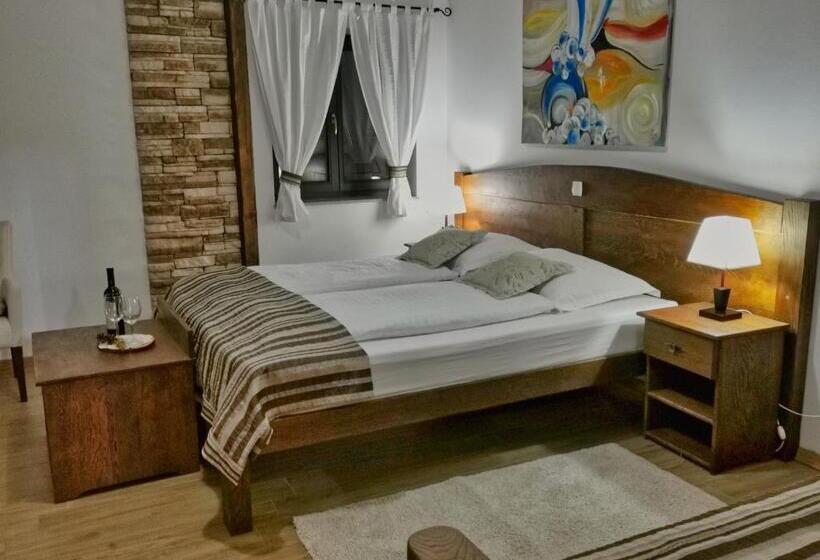 חדר סטנדרט לשלושה, Green Garden Plitvice Lakes